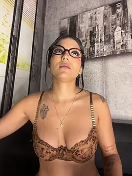Chat XXX en directo de CherrySmirkXXX