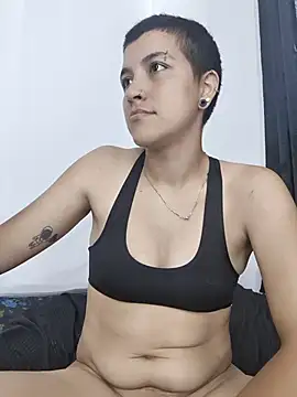 Chatroom XXX en direct de Sweet_nico_19