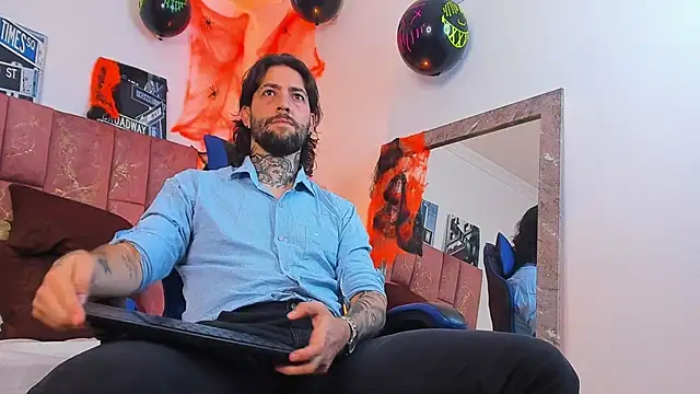 ALPHA_MASTER1 Live XXX-chat