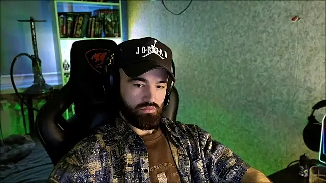 _Serious_Man Chat XXX live