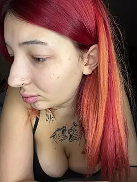 Nyvera Live XXX-Chat
