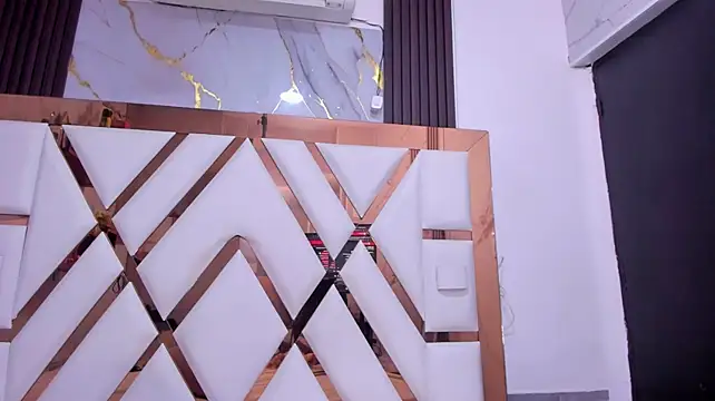 Živý XXX chat KonnySumer