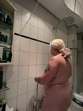 Živý XXX chat Monageil