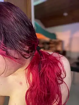 Czat XXX na żywo – NikkiNix