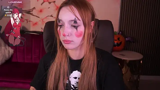 LizzaMoonn Adlı Modelin Canlı XXX Sohbeti