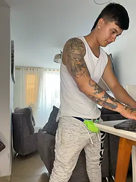 Christopher_strongg Obrolan Langsung XXX