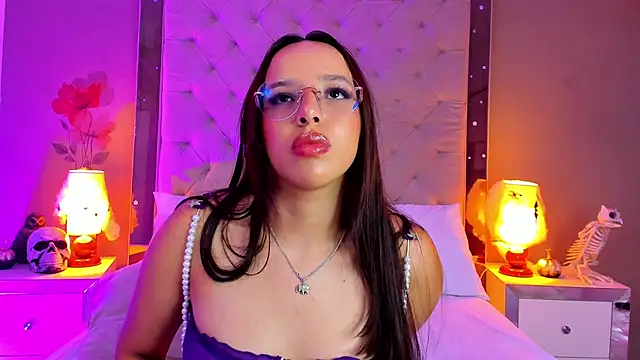 ValkyriaSteel live XXX chat