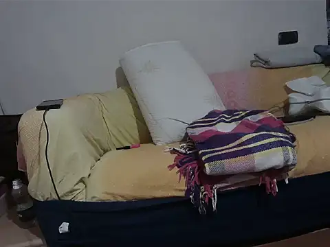 NewNeapolis87n Live XXX chat