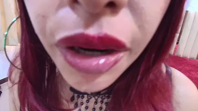 Chat +18 de Anabella_Thompson ao vivo