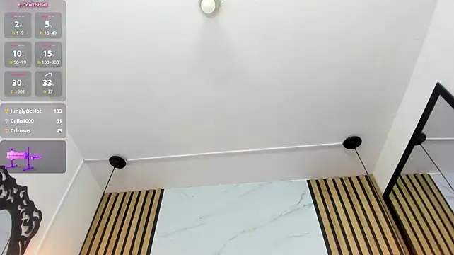 Emilye_evans 现场XXX聊天