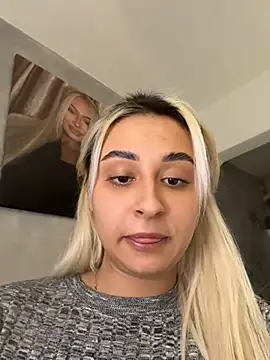 Kylie_Onen Webbikameraesitys
