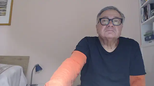 YOU6me Live XXX Chat
