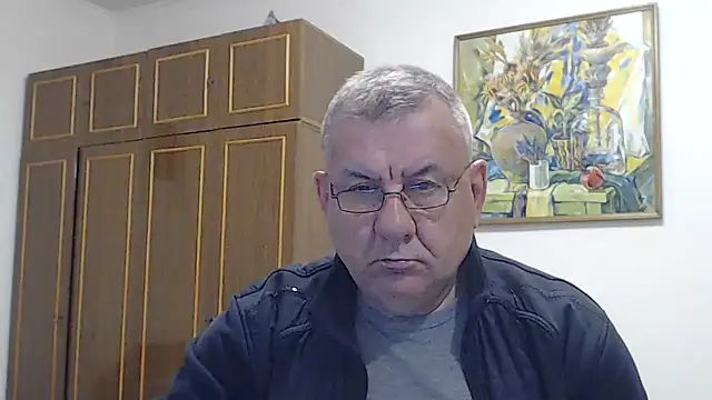 machomale3 Adlı Modelin Canlı XXX Sohbeti