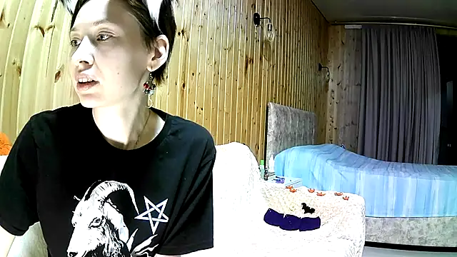 Zlata666: онлайн-секс-чат