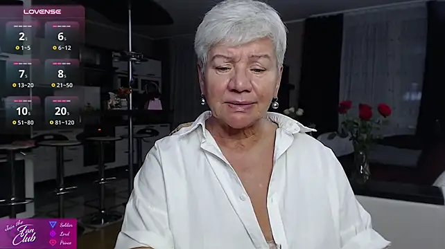 Chat +18 de roxana_brooks ao vivo