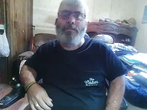 Chat XXX ao vivo de hearseguy77