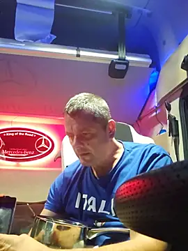 Živý XXX chat adas-