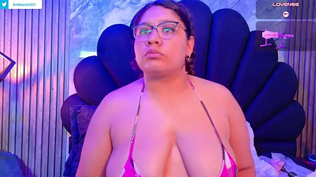 Živý XXX chat ambar_Smithe