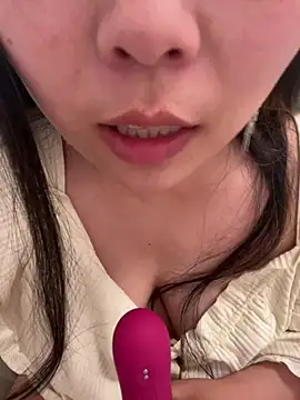 zzdd999's Live XXX Chat
