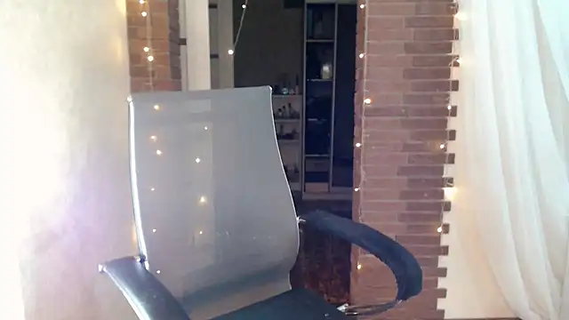 Živý XXX chat ms_kelarini