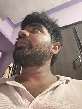 צ'אט XXX בשידור חי של Harsha_Happy