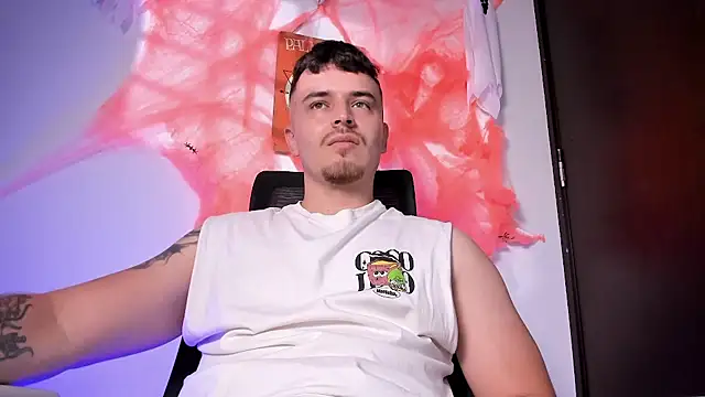 james_connor2 live XXX chat