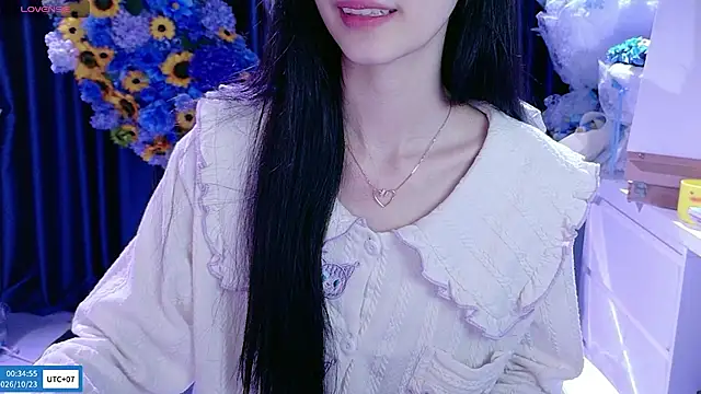 Your-Sunshinee's Live XXX Chat
