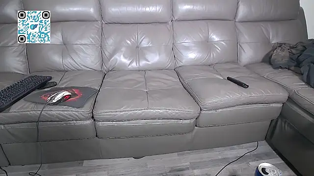 CrazyDom1 XXX чат на живо