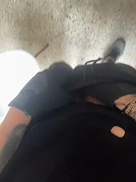 AlphaMasterXxx 라이브 XXX 채팅