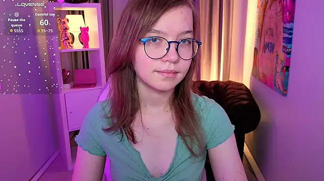 Chat +18 de LiaBroock ao vivo