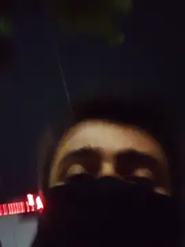 Nikolas_top élő XXX-chatje