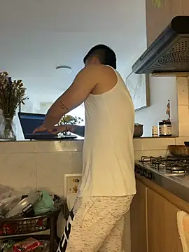 XXX chat uživo modela Christopher_strongg