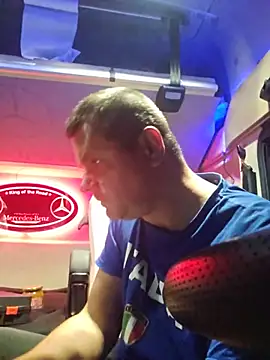 adas- – Naživo XXX chat