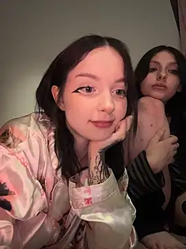 Baby_Tiny's Live XXX Chat