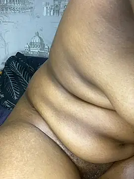 ButterBootie Adlı Modelin Canlı XXX Sohbeti
