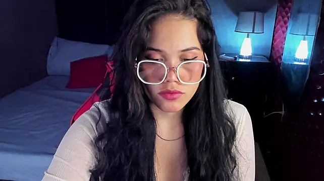 Živý XXX chat Atenea_Bloom