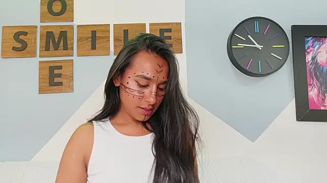 צ'אט XXX בשידור חי של NIKKYTHORNE
