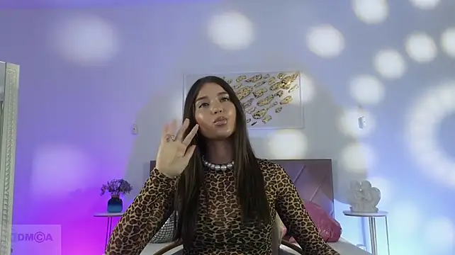 Vi_fi's Live XXX Chat