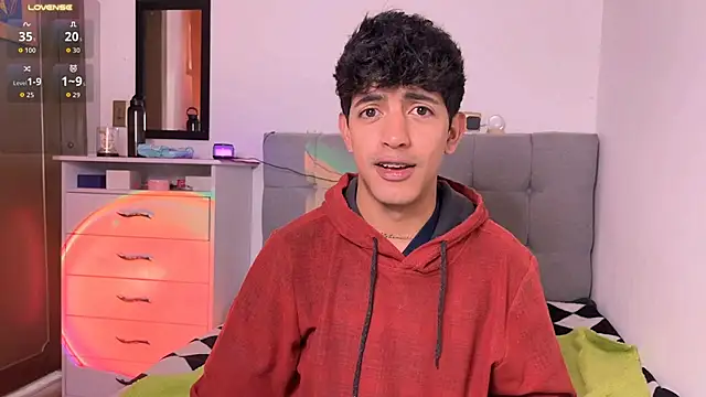 دردشة teobuff الجنسية المباشرة