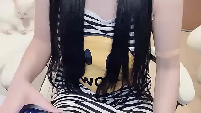 Pun8386 即時 XXX 聊天
