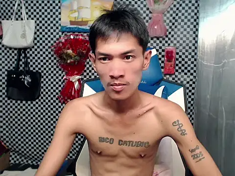 riks_tyler 即時 XXX 聊天