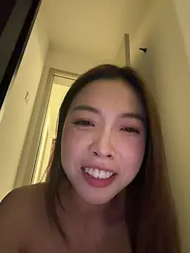 yezi740 现场XXX聊天