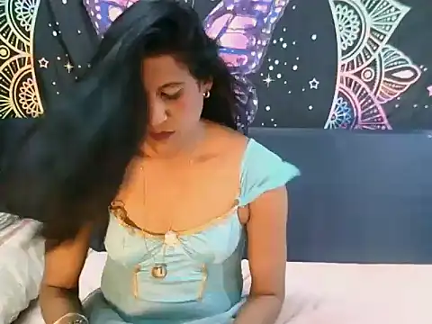 Webkamerová show indiansexcsmile4u