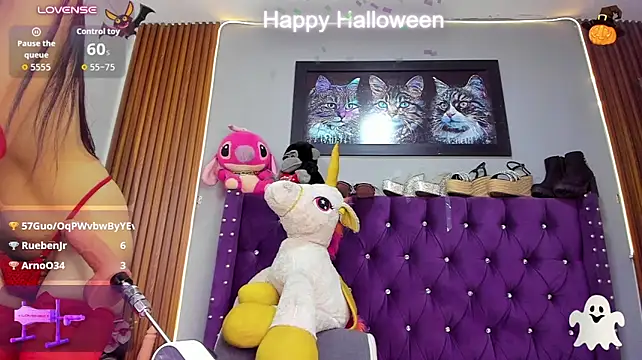 צ'אט XXX בשידור חי של Daylin_doll