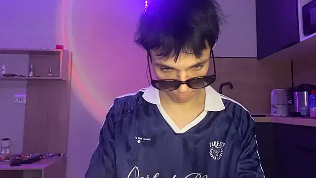 Clark_Day XXX чат на живо