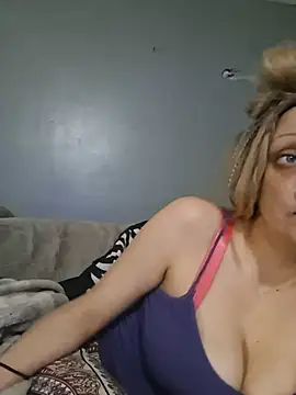 Splash_Queen420 Live XXX-Chat