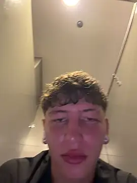 ARON_LUXX's Live XXX Chat