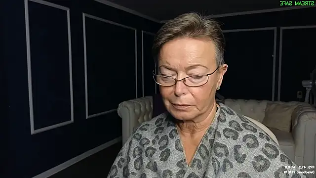 Živý XXX chat Lia_Light