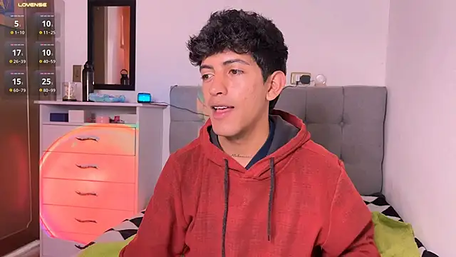 Онлайн чат XXX teobuff