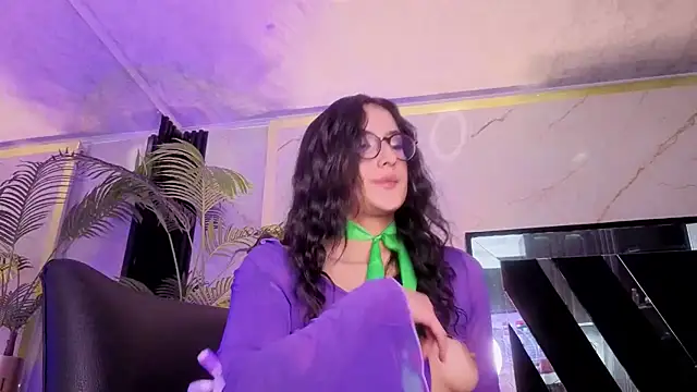 Princess_Violett's Live XXX Chat